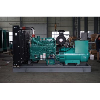 400kw東風(fēng)康明斯柴油發(fā)電機(jī)組-東風(fēng)康明斯6缸柴油機(jī)QSZ13-G3柴油發(fā)電機(jī)組,缸徑/行程：130/163mm,柴油發(fā)電機(jī)組水冷發(fā)動機(jī)功率440KW,柴油發(fā)電機(jī)組配套馬拉松斯坦福發(fā)電機(jī)。廠價直銷歡迎選購：13773399855。