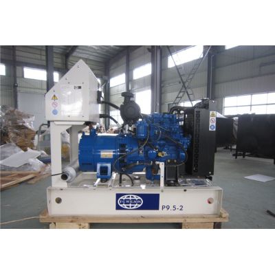 10kw珀金斯柴油發(fā)電機(jī)組-珀金斯3缸柴油機(jī)403A-15G1柴油發(fā)電機(jī)組,缸徑/行程：84/90mm,柴油發(fā)電機(jī)組水冷發(fā)動(dòng)機(jī)功率13KW,柴油發(fā)電機(jī)組配套馬拉松斯坦福發(fā)電機(jī)。廠價(jià)直銷歡迎選購(gòu)：13773399855。