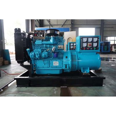 20kw華豐柴油發(fā)電機(jī)組-華豐4缸柴油機(jī)495D10柴油發(fā)電機(jī)組,缸徑/行程：95/115mm,柴油發(fā)電機(jī)組水冷發(fā)動機(jī)功率26.5KW,柴油發(fā)電機(jī)組配套馬拉松斯坦福發(fā)電機(jī)。廠價直銷歡迎選購：13773399855。