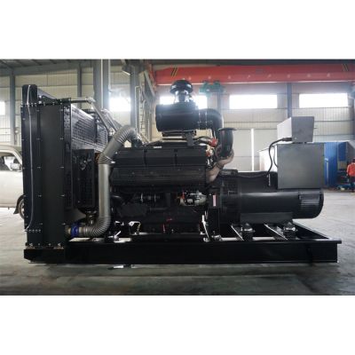 600kw上柴股份柴油發電機組-上柴股份12缸柴油機SC27G830D2柴油發電機組,缸徑/行程：135/155mm,柴油發電機組水冷發動機功率610KW,柴油發電機組配套馬拉松斯坦福發電機。廠價直銷歡迎選購：13773399855。