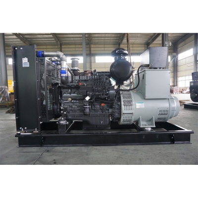 120kw上柴動力柴油發(fā)電機(jī)組-上柴動力6缸柴油機(jī)SC7H220D2柴油發(fā)電機(jī)組,缸徑/行程：105/124mm,柴油發(fā)電機(jī)組水冷發(fā)動機(jī)功率165KW,柴油發(fā)電機(jī)組配套馬拉松斯坦福發(fā)電機(jī)。廠價直銷歡迎選購：13773399855。