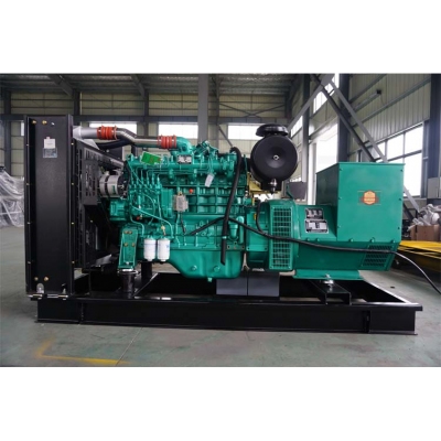 200KW玉柴柴油發(fā)電機(jī)組-玉柴6缸柴油機(jī)YCDV11D-380,柴油發(fā)電機(jī)組缸徑/行程：126/155mm,柴油發(fā)電機(jī)組水冷發(fā)動(dòng)機(jī)功率280KW,柴油發(fā)電機(jī)組配套馬拉松斯坦福發(fā)電機(jī)。廠價(jià)直銷歡迎選購：13773399855。